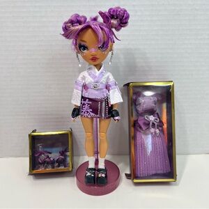 RAINBOW HIGH Doll Lila Yamamoto Mauve Purple Fashion Doll toy